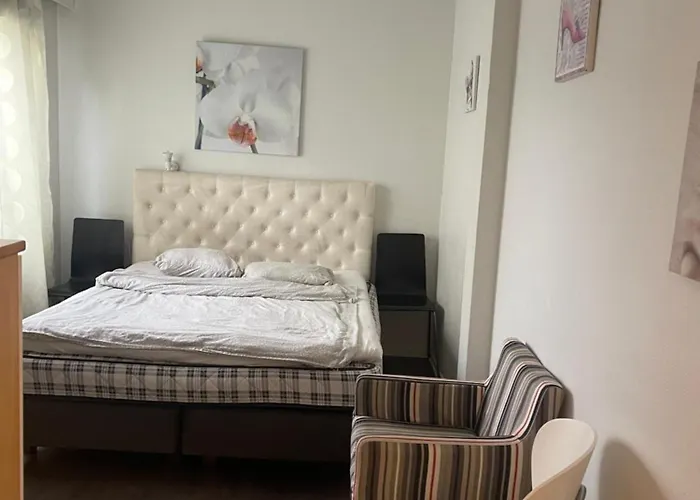 Appartamento Yksioe 1 Km Jokirannasta Foeriltae/ 2 Km Torilta Turku